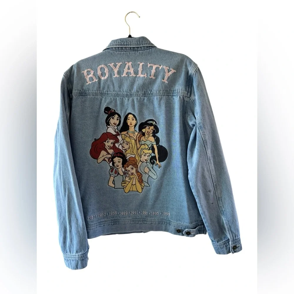 Vintage 90’s  Disney Royalty Denim Jacket with Princess Design size XL - Picture 4 of 15